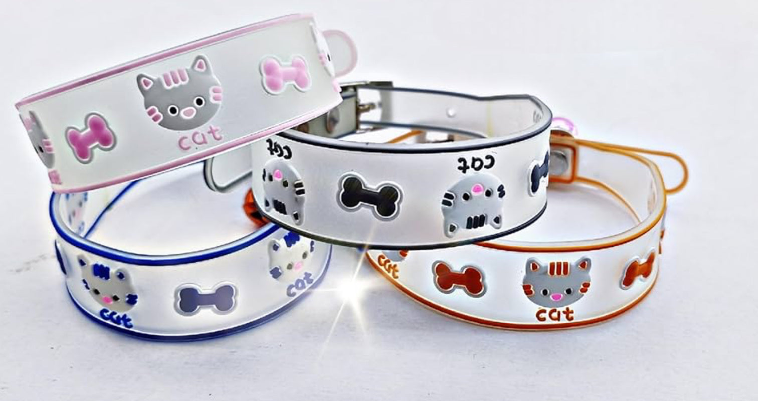 Petology Silicone Cat/Kitten Reflective Adjustable Collar Safety Buckle with Bells Cat Radium Adjustable Collar with Bell for Puppy/Kitten (Color May Vary) (Pack of-2, Design -2)